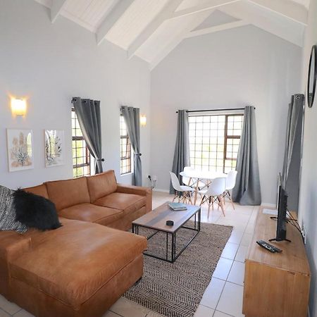 Carole'S Cottage Hermanus Exterior foto